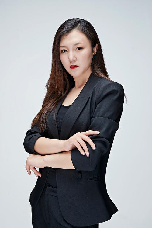 李姿婷 UI/UX设计总监